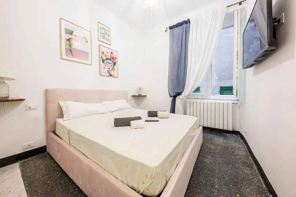 Agostino'S Apartment Genoa