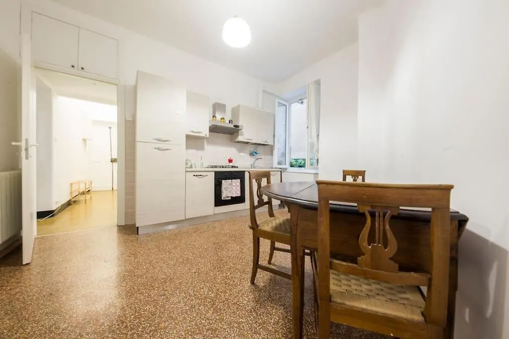 Agostino'S Apartment Genoa
